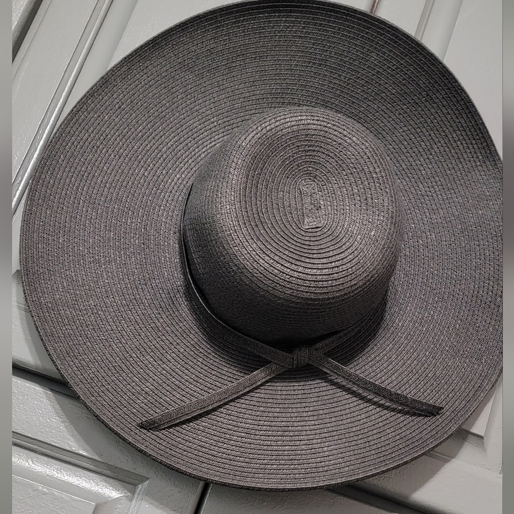 Large Brim Hat